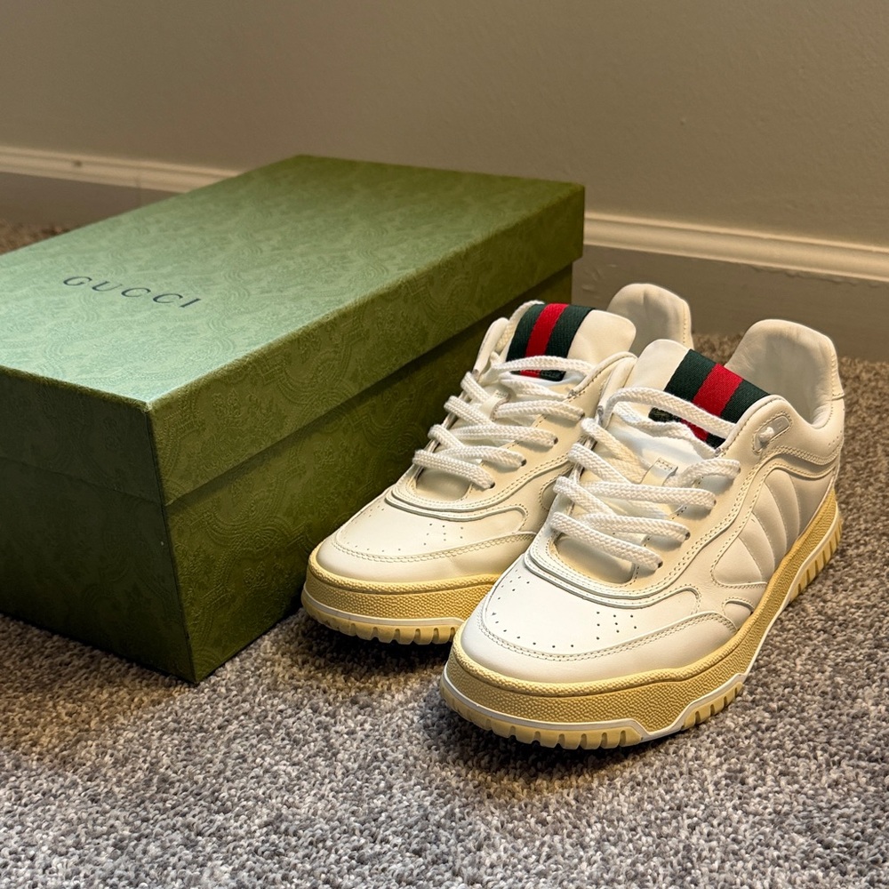 Gucci Women’s Sparrow Low Top Sneakers